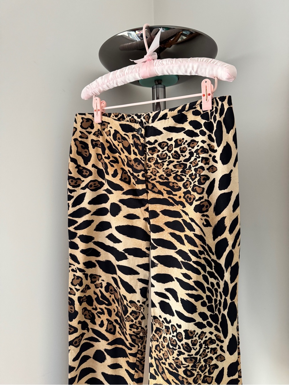 David Paul New York Leopard Print Pant